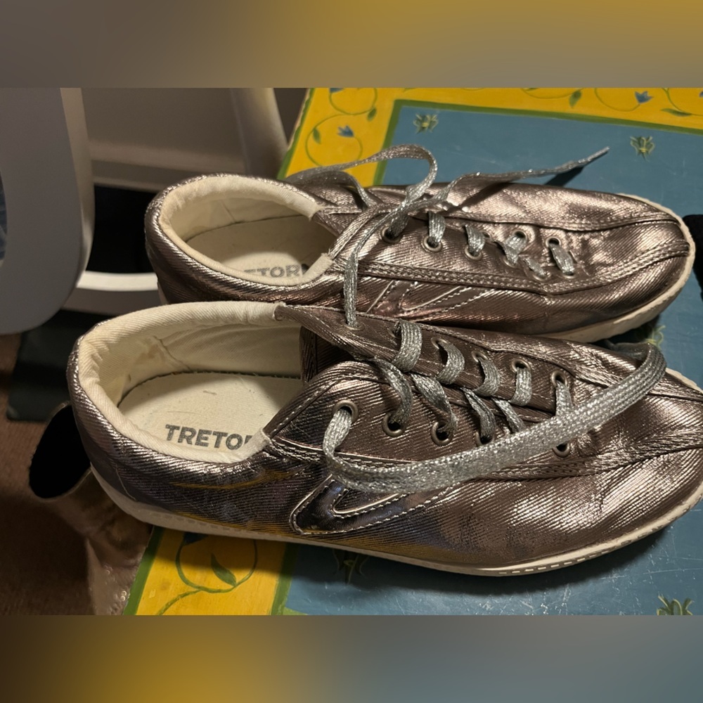 Silver 6.5 Tretorn